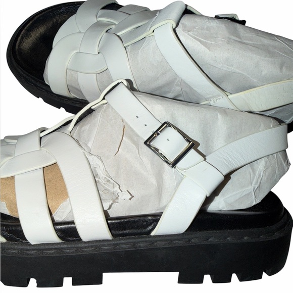 Zara Treaded Sole Low Heel White Leather Fisherman Sandal Size EU 38 US 7.5/8 - Picture 4 of 11
